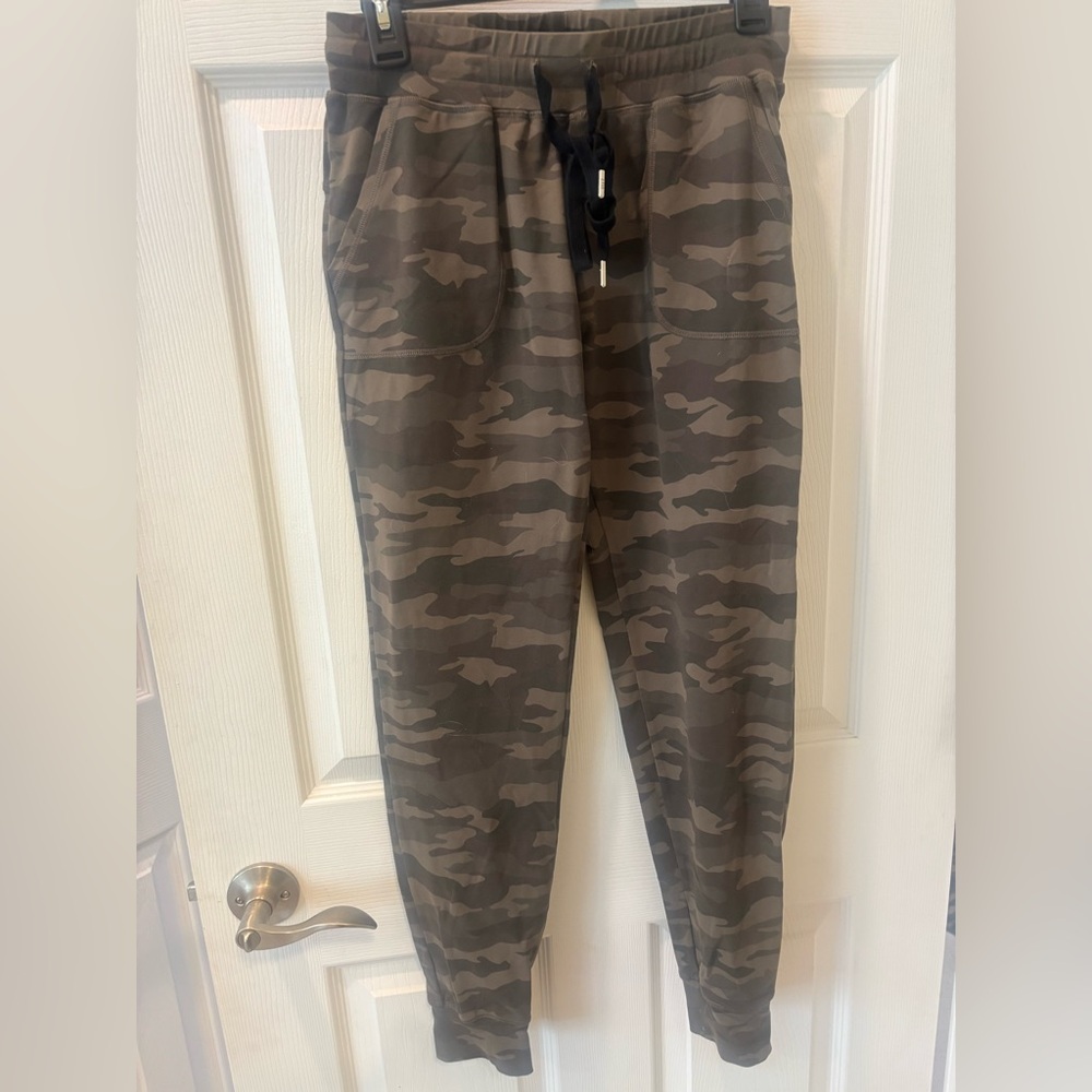 Zyia Active joggers - Camo‎